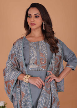 Alternative view of Grey Printed Kurti Set with Dupatta