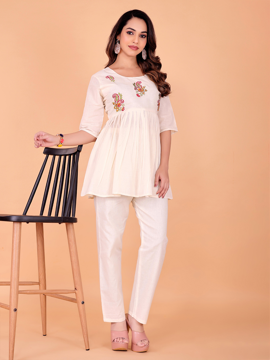 Surili Off White Khadi Cotton Embroidered Tunic Kurti Ethnic Wear