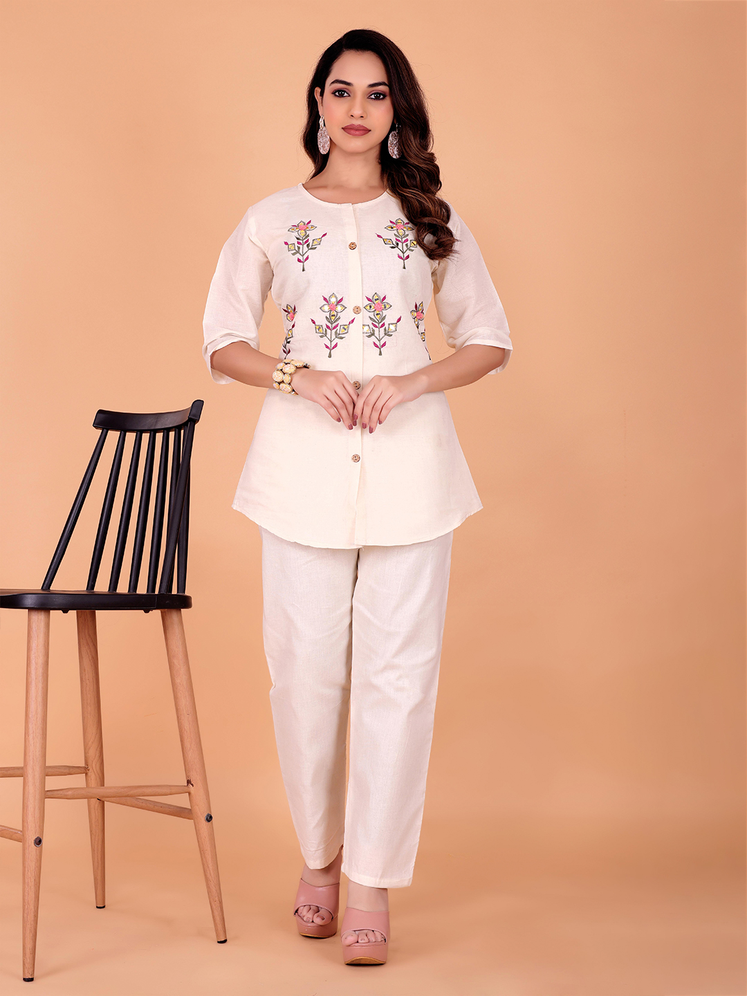 Surili Off White Khadi Cotton Embroidered Tunic Ethnic Wear - Image 2