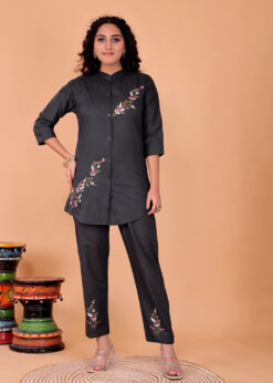 Alternative view of Surili Women's Gray Cotton Embroidery Co-Ord Set