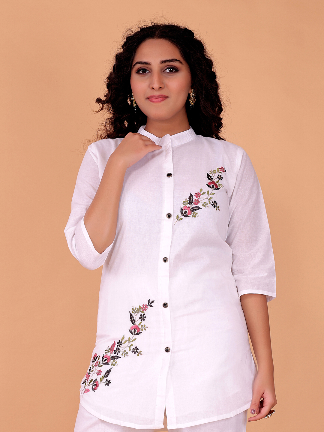 Surili Women's White Cotton Embroidery Co-Ord Set - Image 5