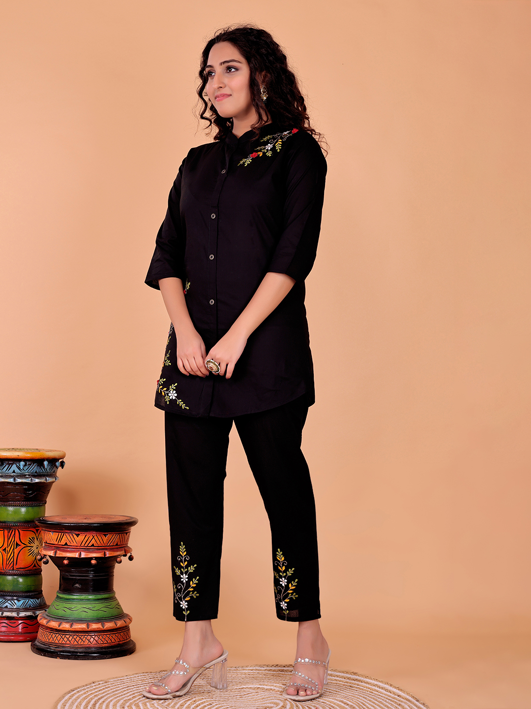 Surili Women's Black Cotton Embroidery Co-Ord Set - Image 4