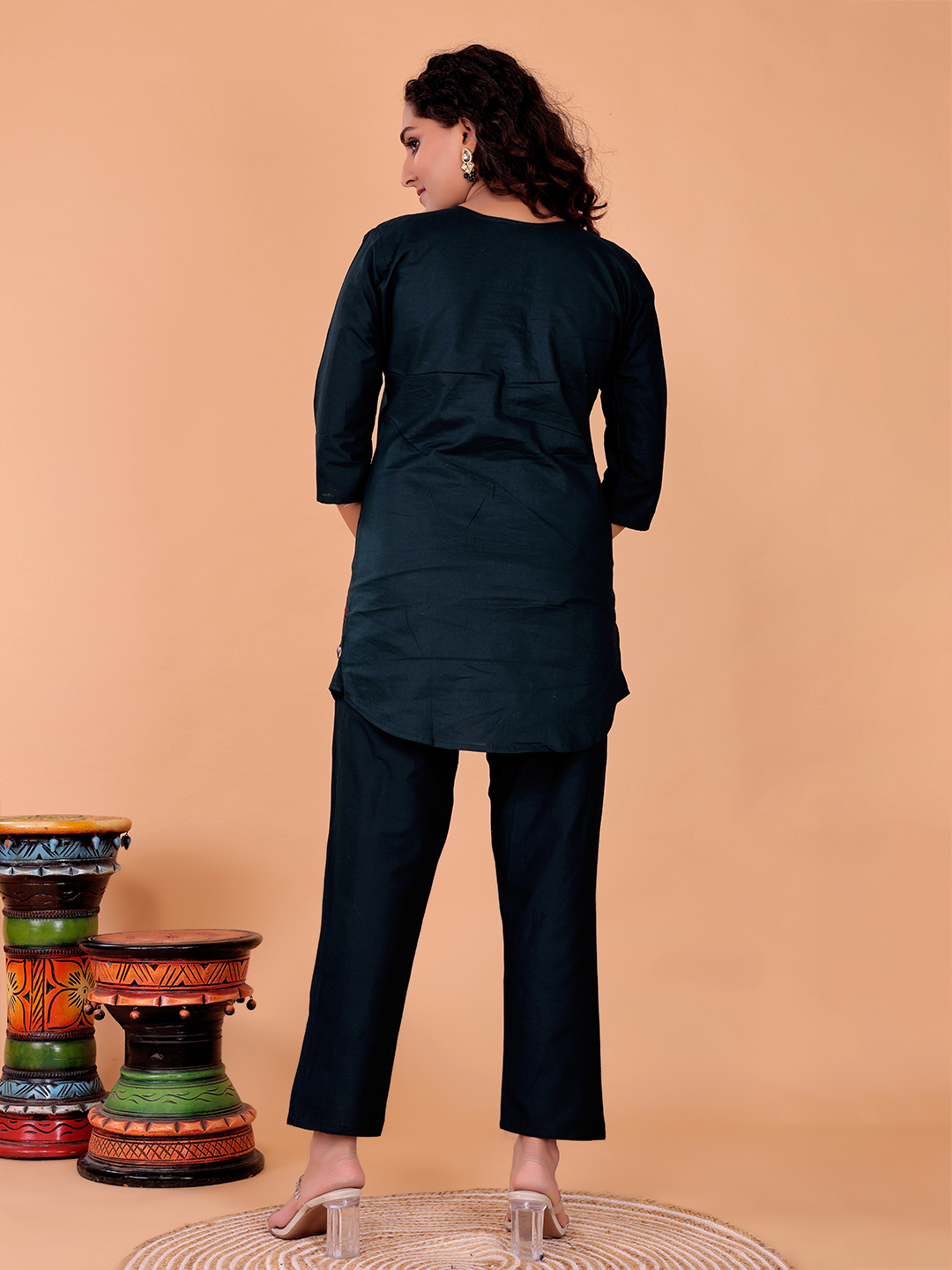 Surili Women's Navy Blue Cotton Embroidery Co-Ord Set - Image 3