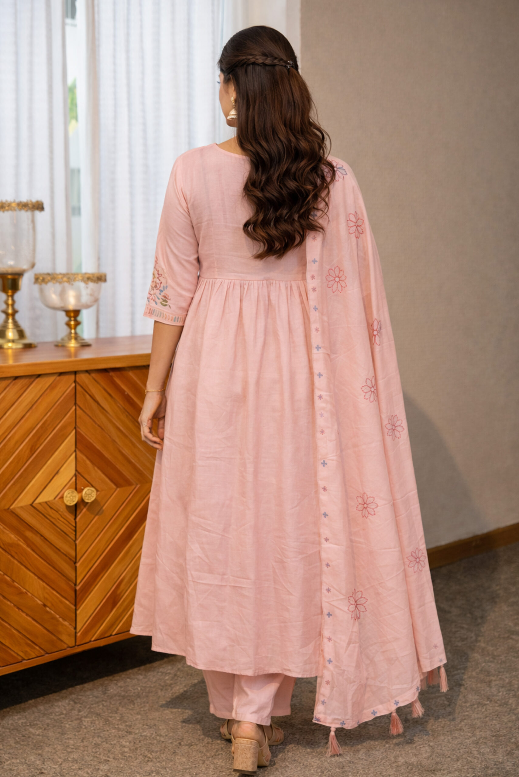Surili Light Pink Heay Roman Silk With Embroidery Work Embroidery Kurta Set - Image 5